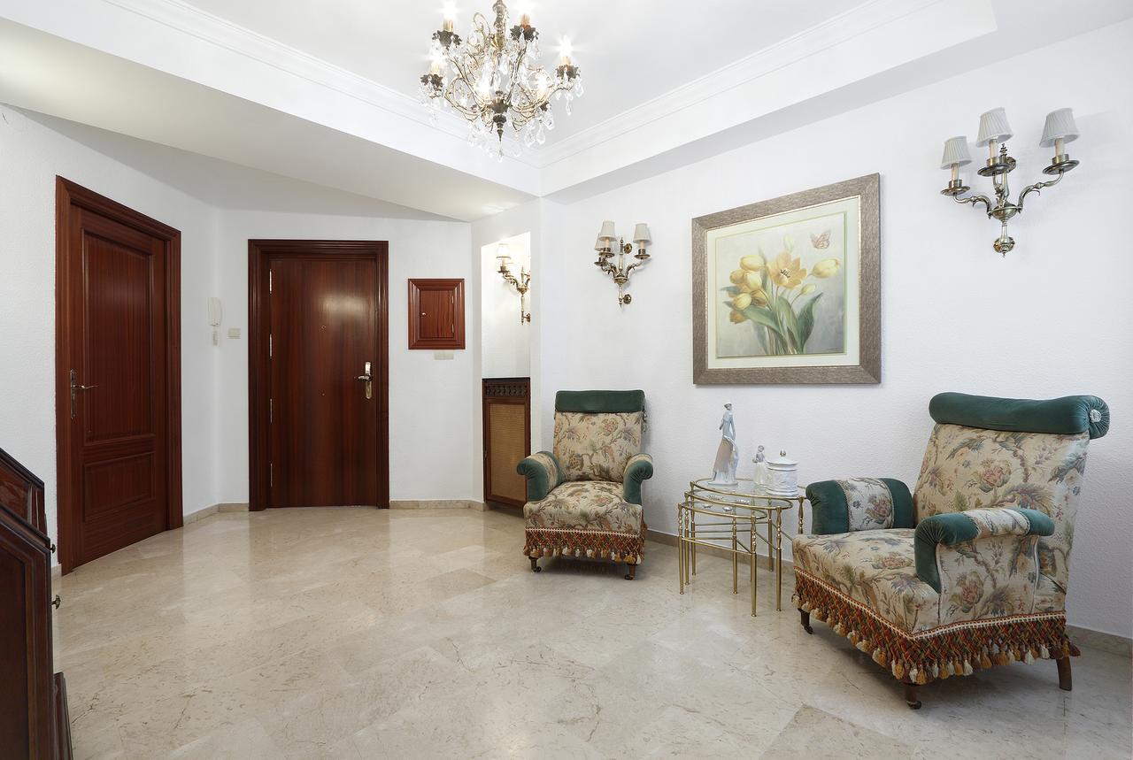 Piso En Calle Recogidas Granada Exteriér fotografie